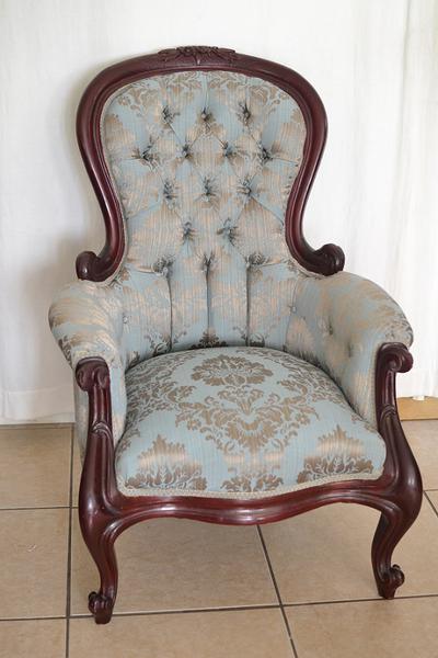 Les Morris Upholstery