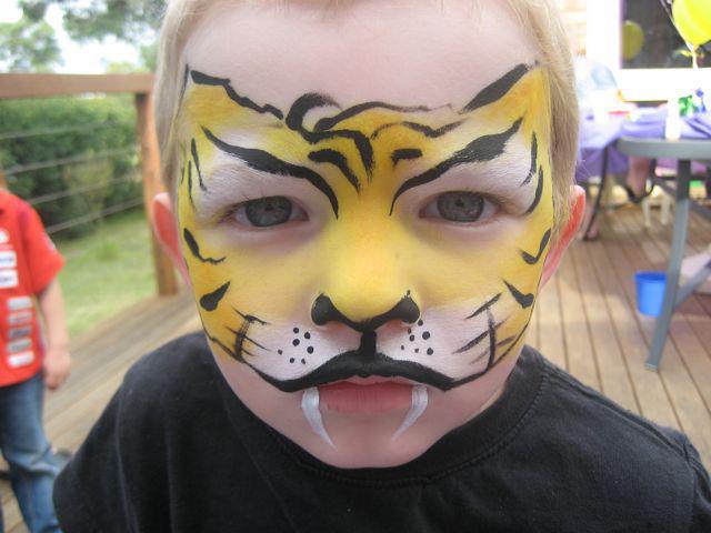 Sparkles Face Painting