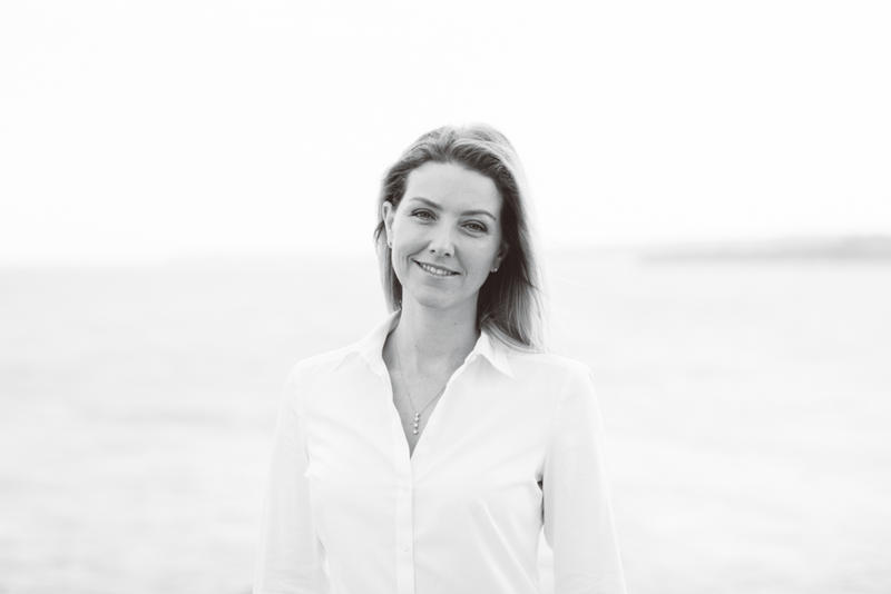 Dr Zoe James