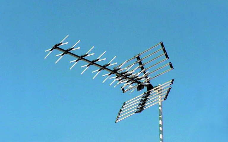 Curl Curl TV Installations