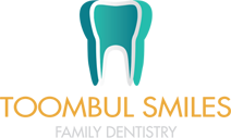 Toombul Smiles logo