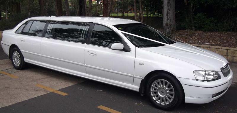 Gold Limousines