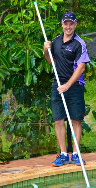 Express Pool Cleaning: Greenvale