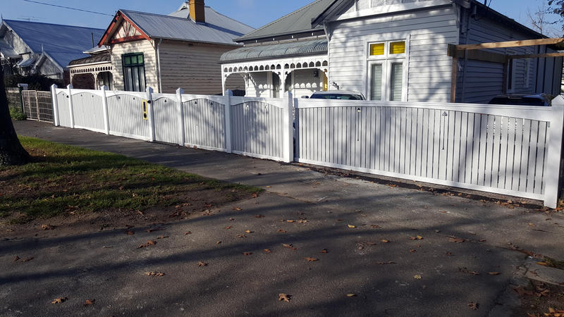 Melbourne Fencing & Decking