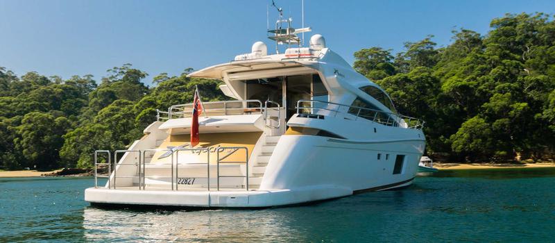 Luxury Boat Hire