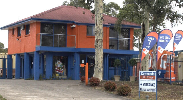Kennards Self Storage: Campbelltown - Airds Rd