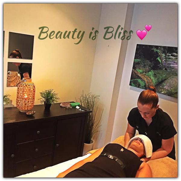 Mindfulness Massage and Beauty