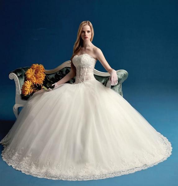 Regal Bridal