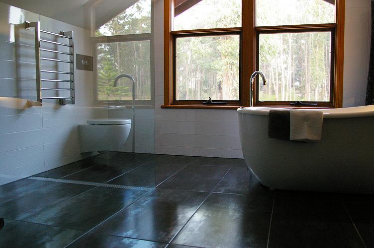 Carlos' Bathroom Renovations