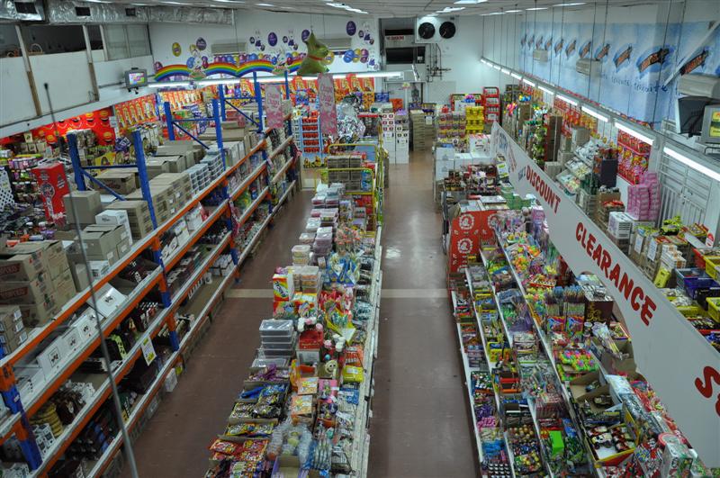 Tom's Confectionery Warehouse