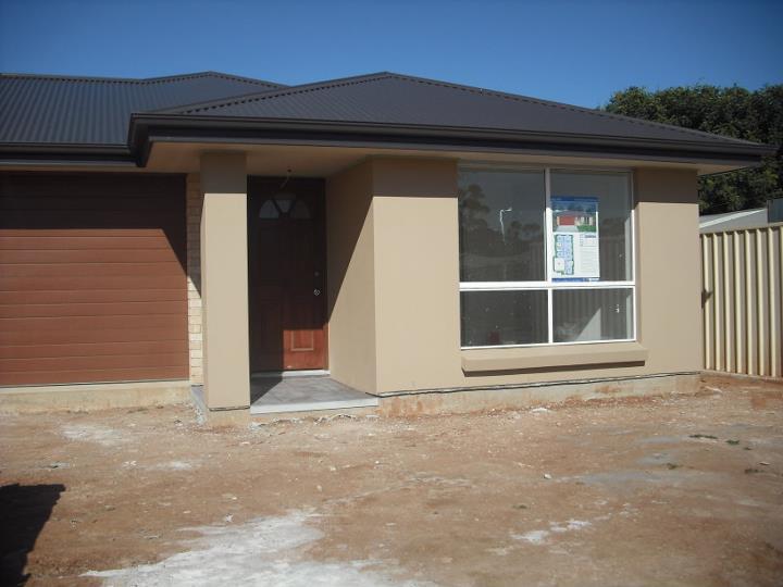 Mrozeks Rendering & Painting Services