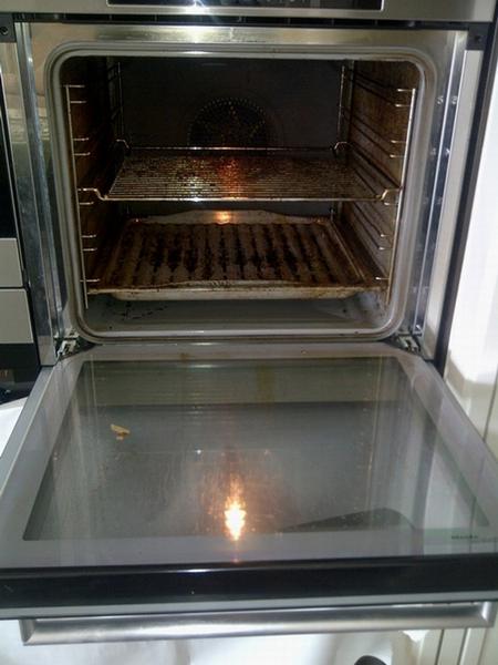 Easy Clean Ovens + BBQs