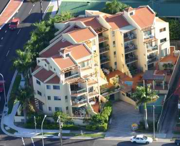 Santa Fe Holiday Apartments