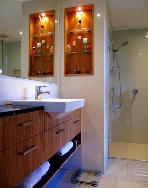 Brilliant Bathrooms and Kitchens