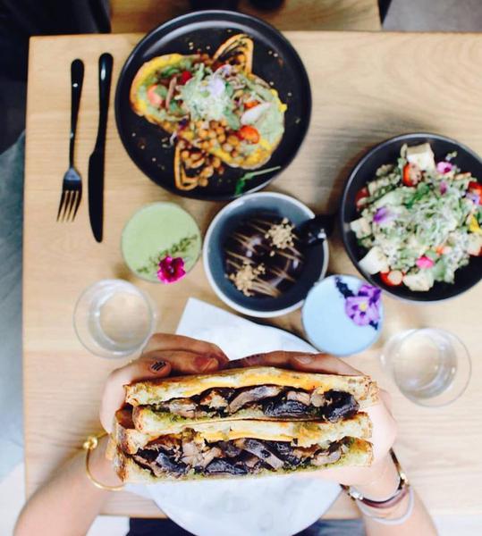 Shift Eatery