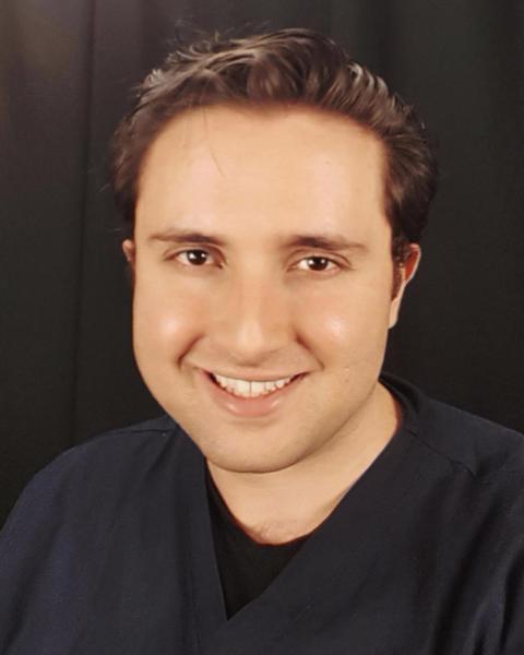 Lumino Smiles Dental: Amir Kiaee BDS