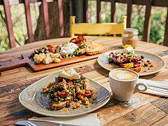 Lindsay's Cafe