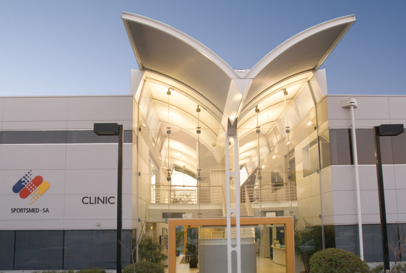 Sportsmed�SA: Stepney