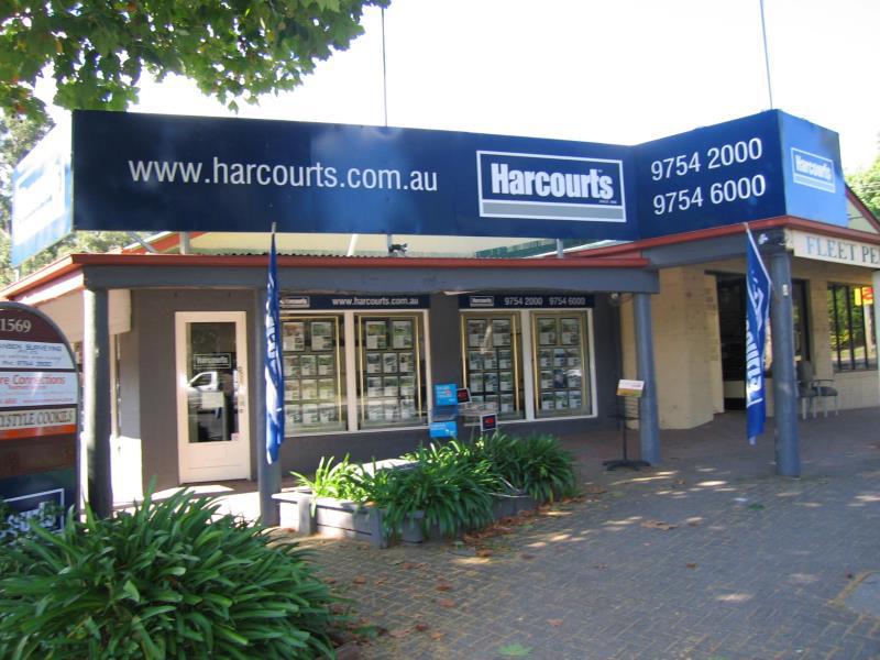 Harcourts Essential: Tecoma