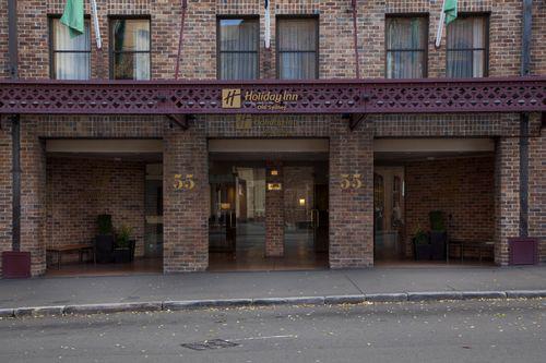 Holiday Inn Old Sydney
