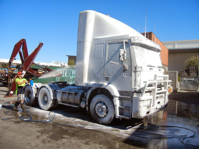 Truck Washing Experts