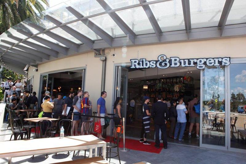 Ribs & Burgers: Rhodes