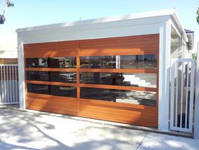 Gryphon Garage Doors: Malaga