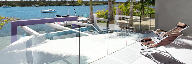 Mode Glass