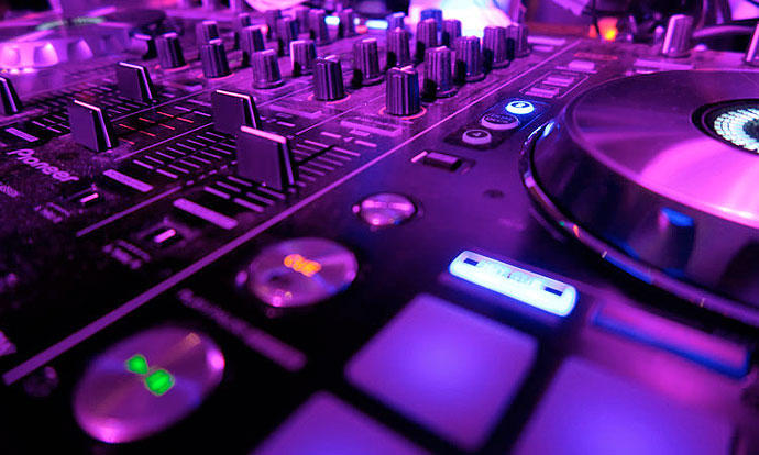 Top-Notch Entertainment Pty Ltd