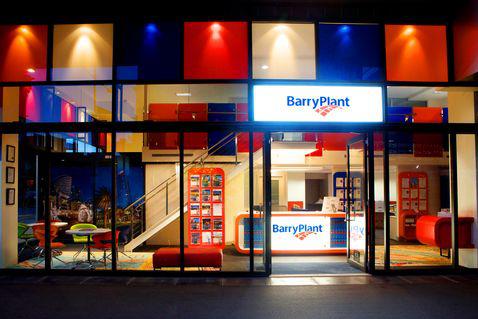 Barry Plant: Docklands