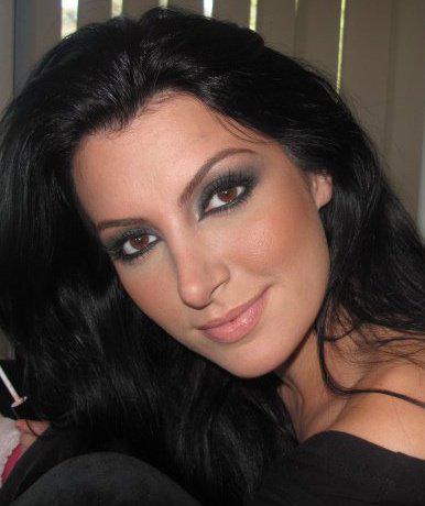 Make-Up By Maria Isho