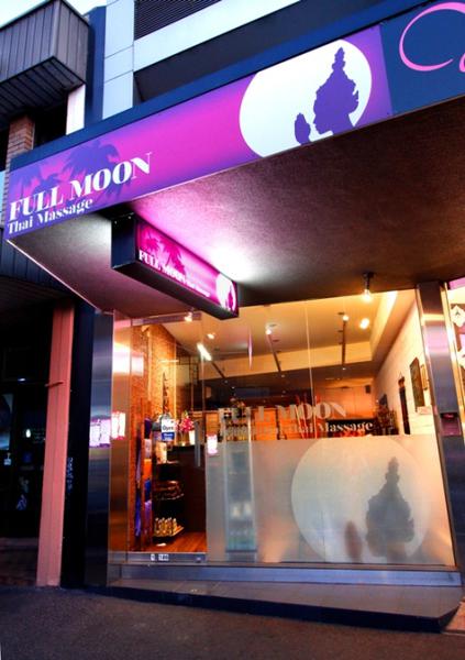 Full Moon Thai Massage