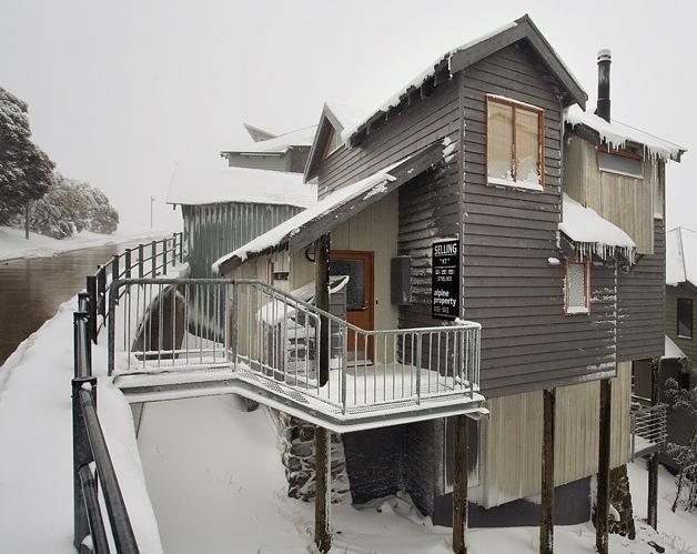 Mt Hotham  Accommodation: Mount Hotham