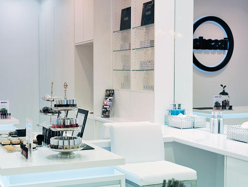 Streamline Cabinets & Joinery