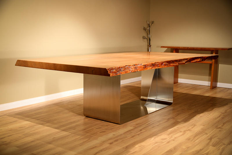Floating Edge Design