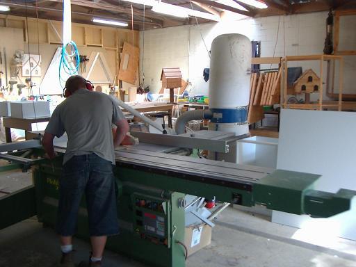 Fresh Design Kitchens and Joinery