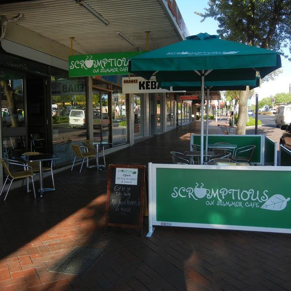 Scrumptious on Summer Cafe