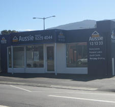 Aussie: Kingston