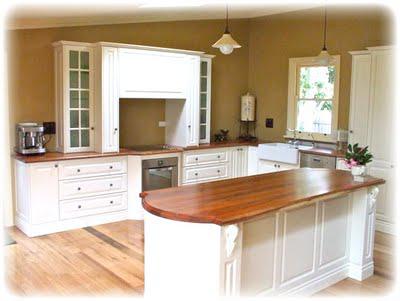 Vella's Designer Cabinets