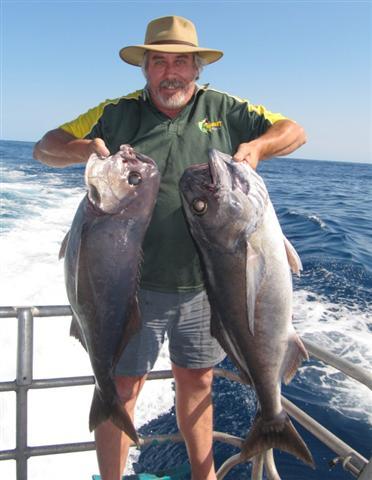 Frenzy Charters: Main Beach
