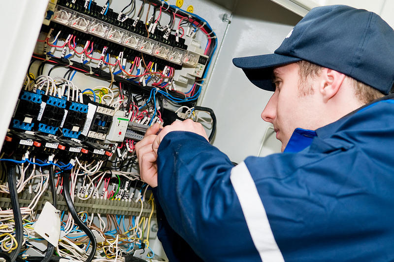 Peter Willis Electrical Pty Ltd