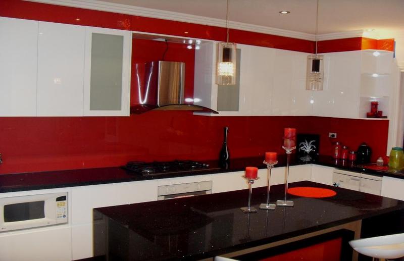 7Glass Australia
