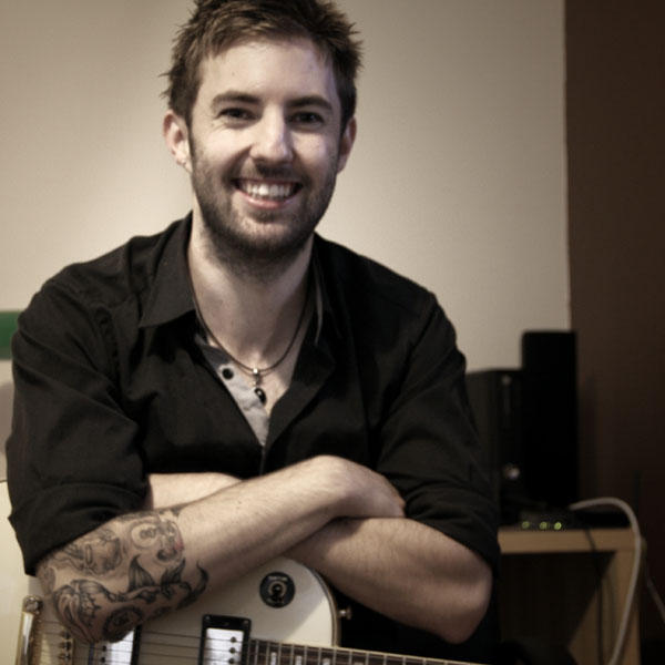 Ash Linahan Guitar Lessons