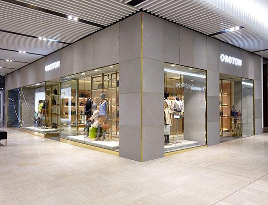 Oroton: Perth