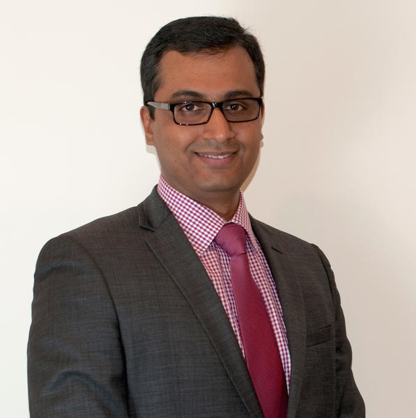 Dr Yogesh Nikam