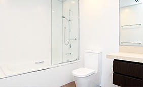 Hawthorn Shower Screens