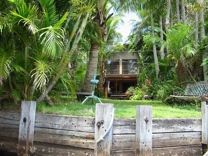 Belongil River House