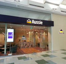 Aussie: Warwick logo