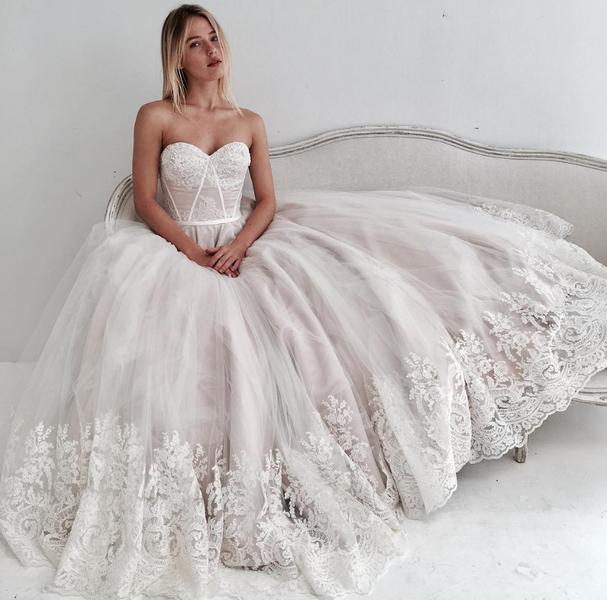 Nifi Bridal