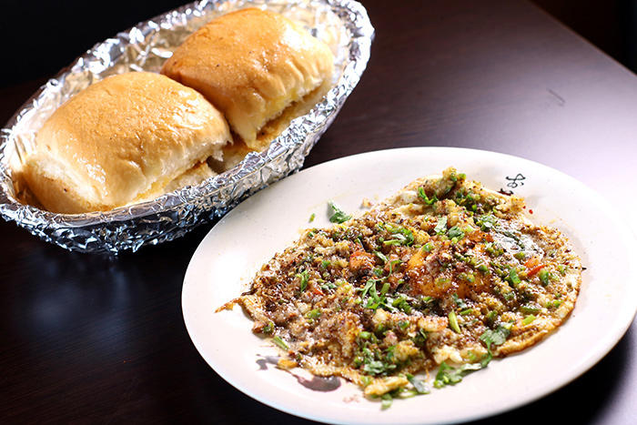 Raju Omlet Centre